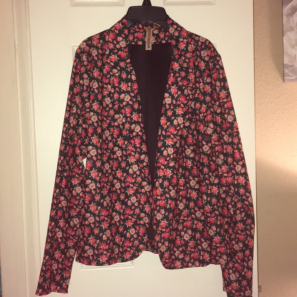 Women’s Floral Print Blazer